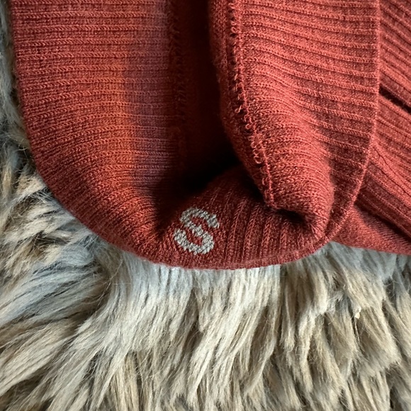 Lululemon Keep The Heat Thermal Long Sleeve Size Small - Picture 4 of 7